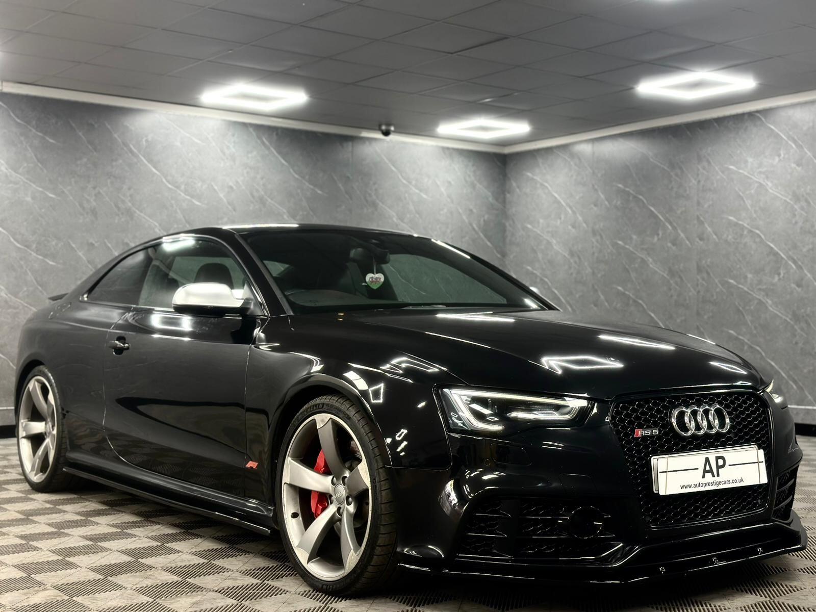Audi RS5 secondary view